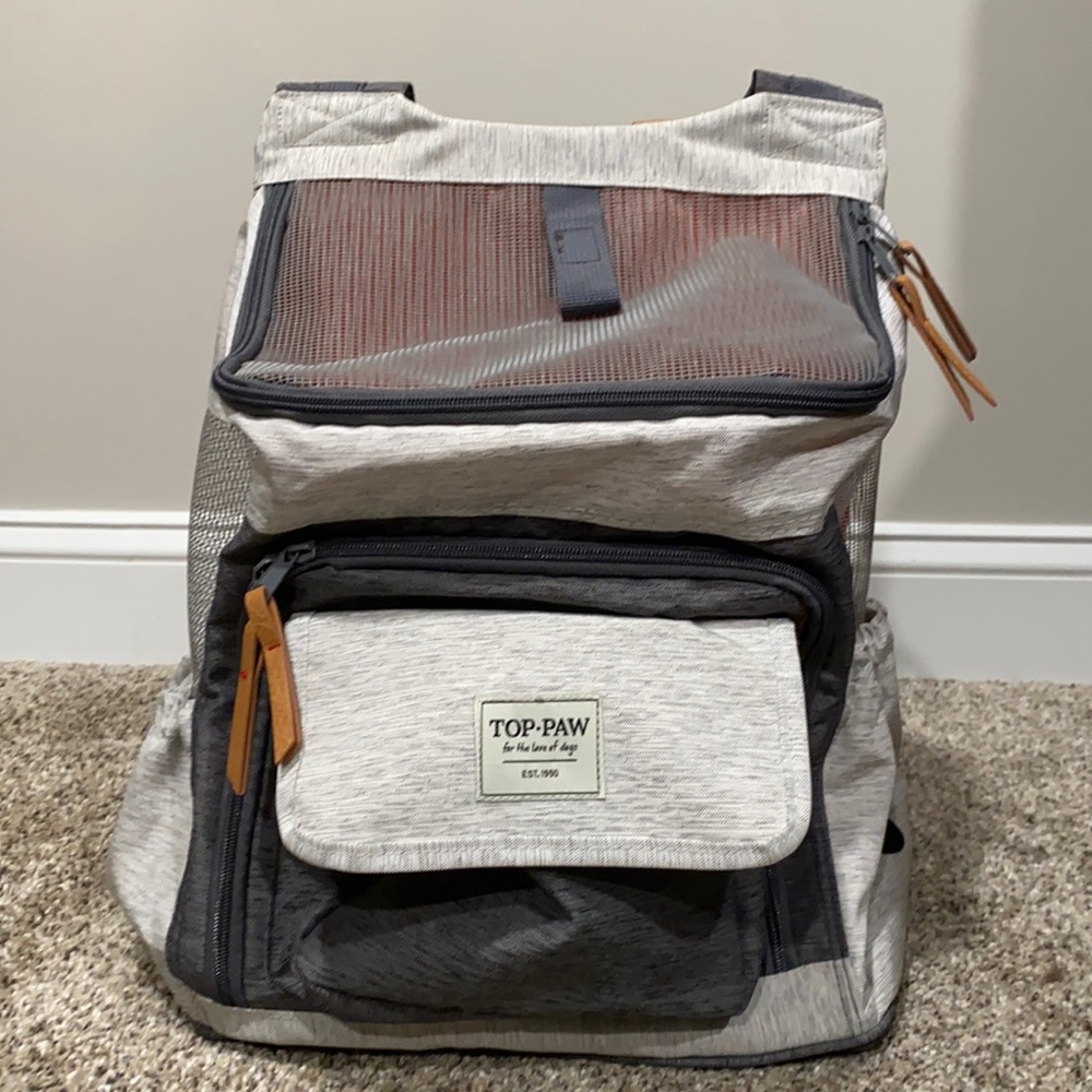 Brand NEW Top Paw Animal Backpack Carrier 🐾